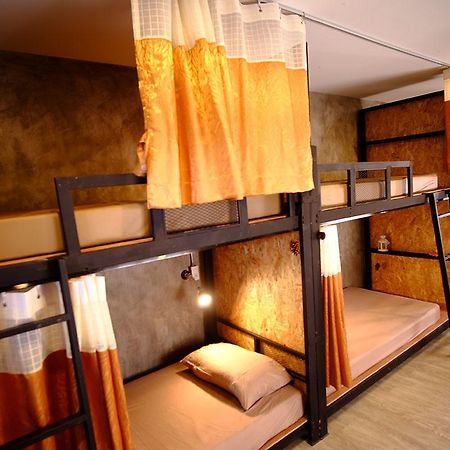 Nap Corner Hostel Phitsanulok Zewnętrze zdjęcie