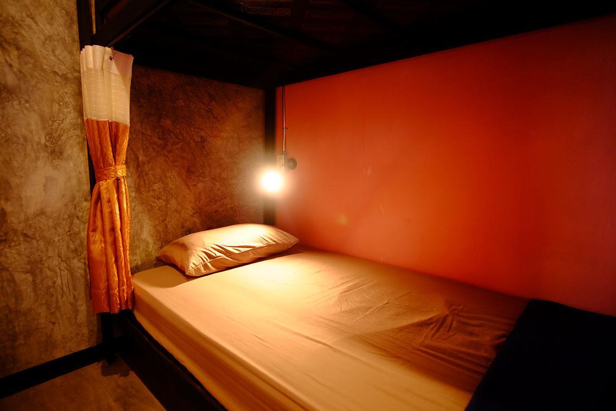 Nap Corner Hostel Phitsanulok Zewnętrze zdjęcie