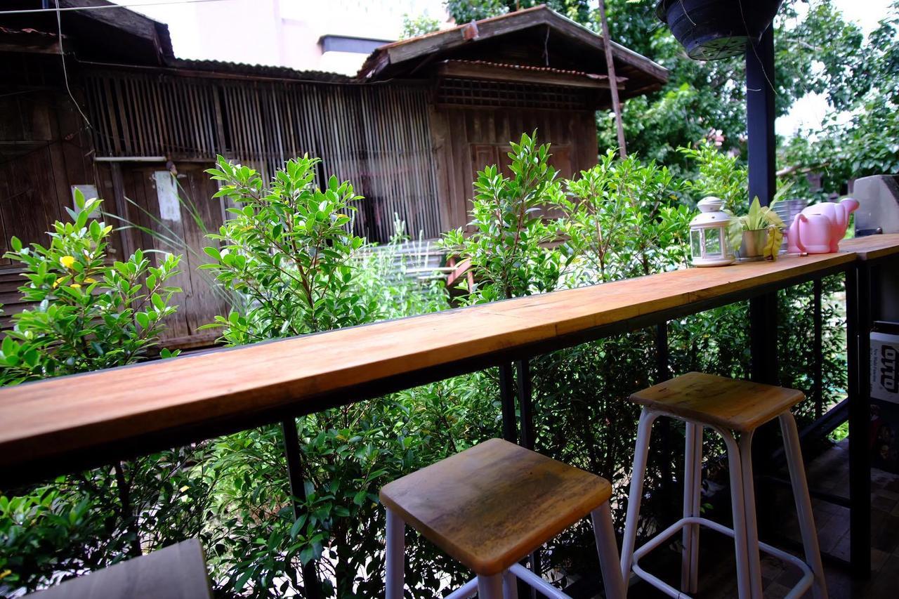 Nap Corner Hostel Phitsanulok Zewnętrze zdjęcie